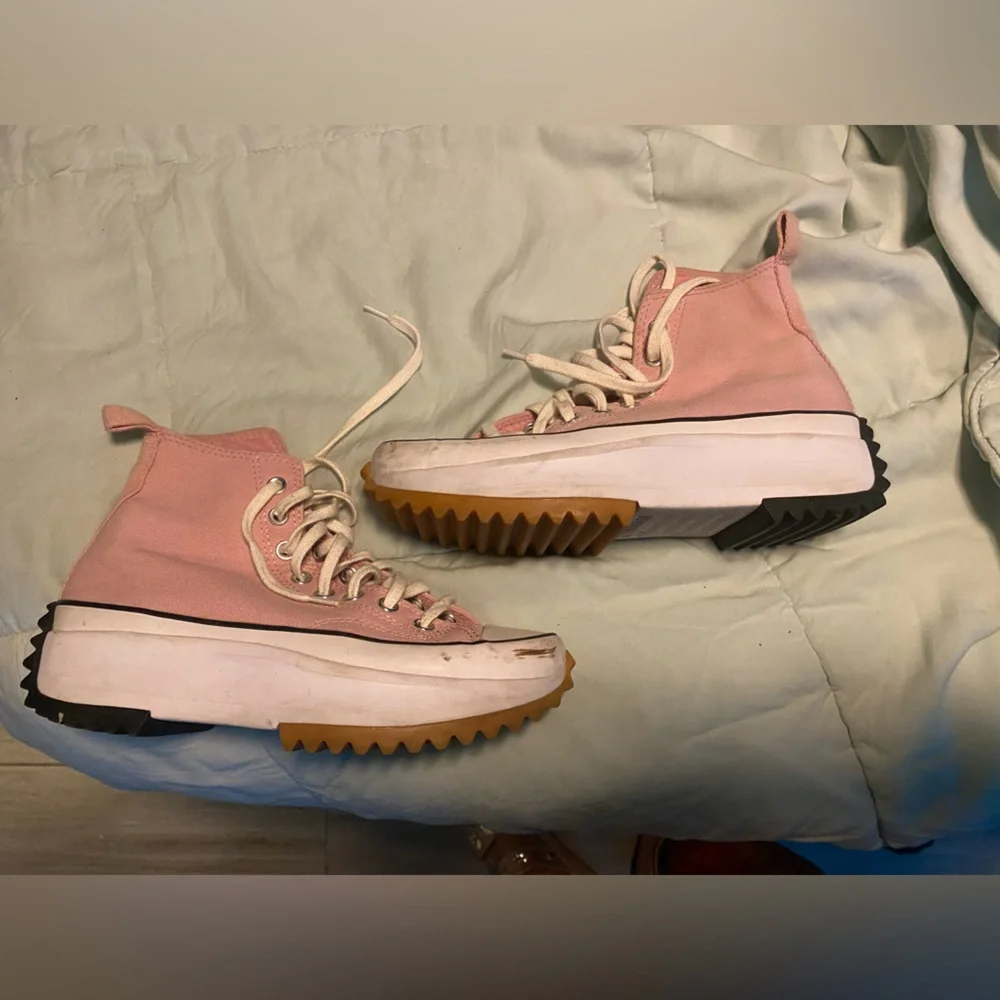 Converse Run Star Hike Platform – Lotus Pink (Men’s 7/Women’s 8.5) - Picture 3 of 9